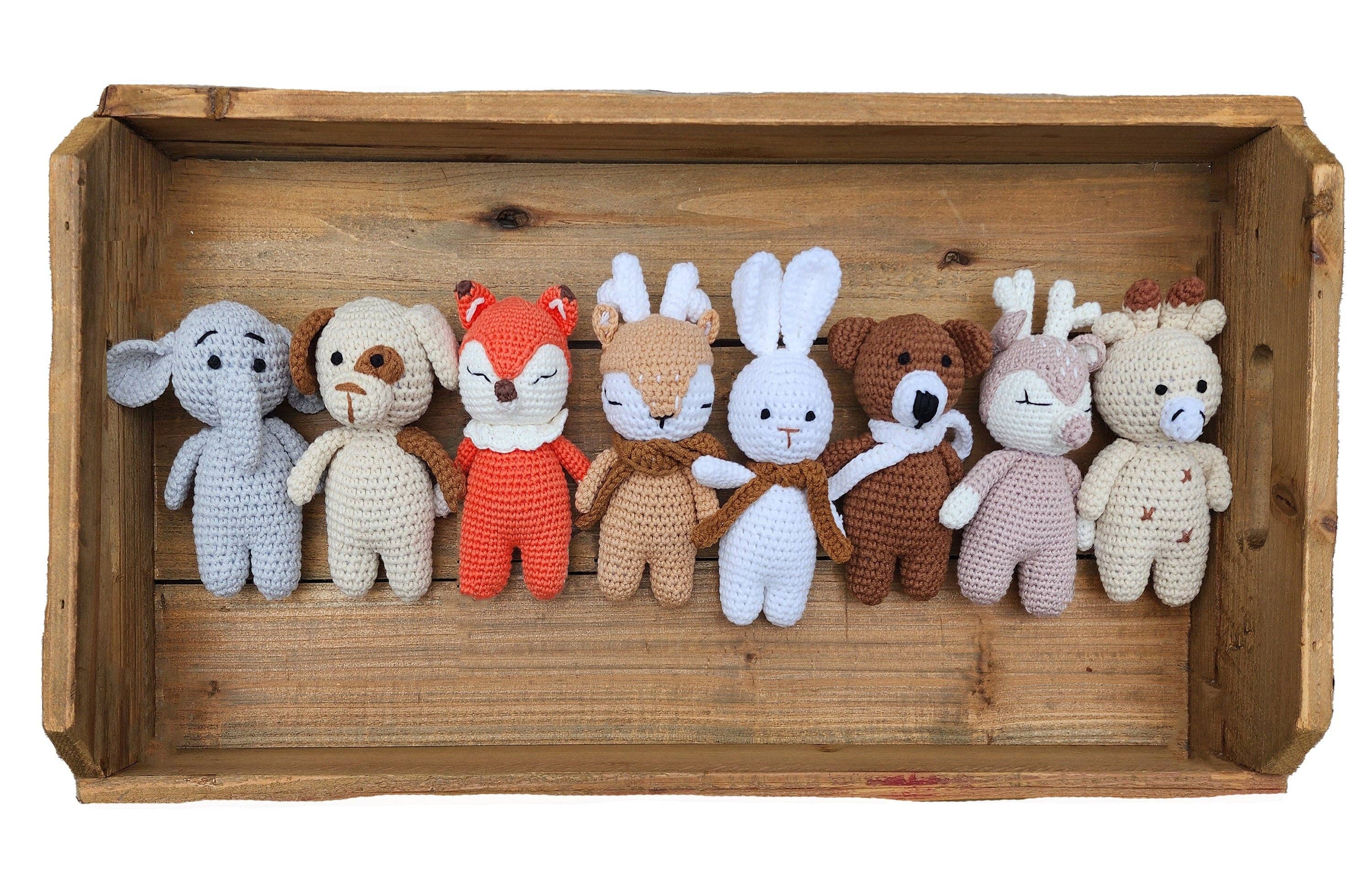 Mini Crochet Animals: Mini deer TAN