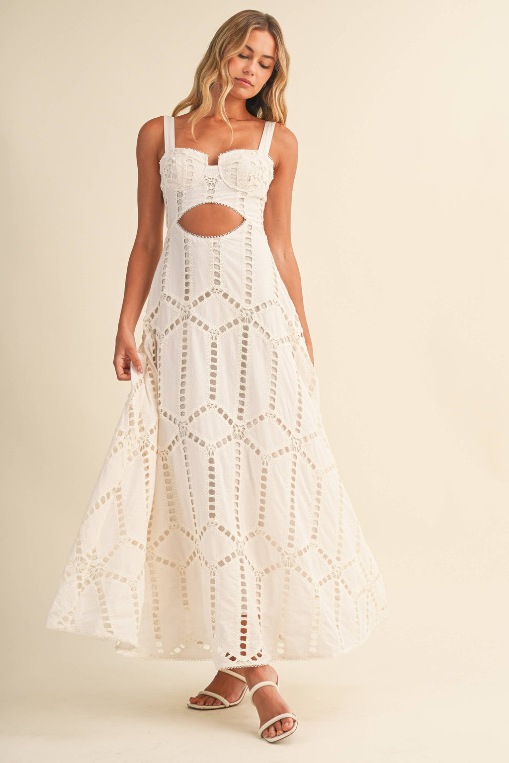 ID10399 EMBROIDERED CUTWORK BUSTIER FLARE LONG DRESS WITH MI: Black / M