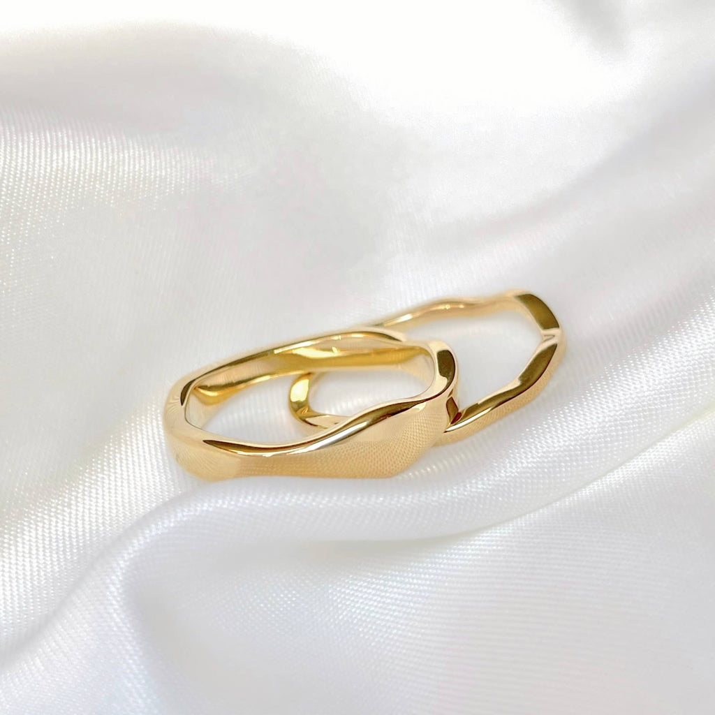 Stackable Gold Wave Ring Set - Tarnish-free Stainless Steel: Yellow Gold / 9 / Thin