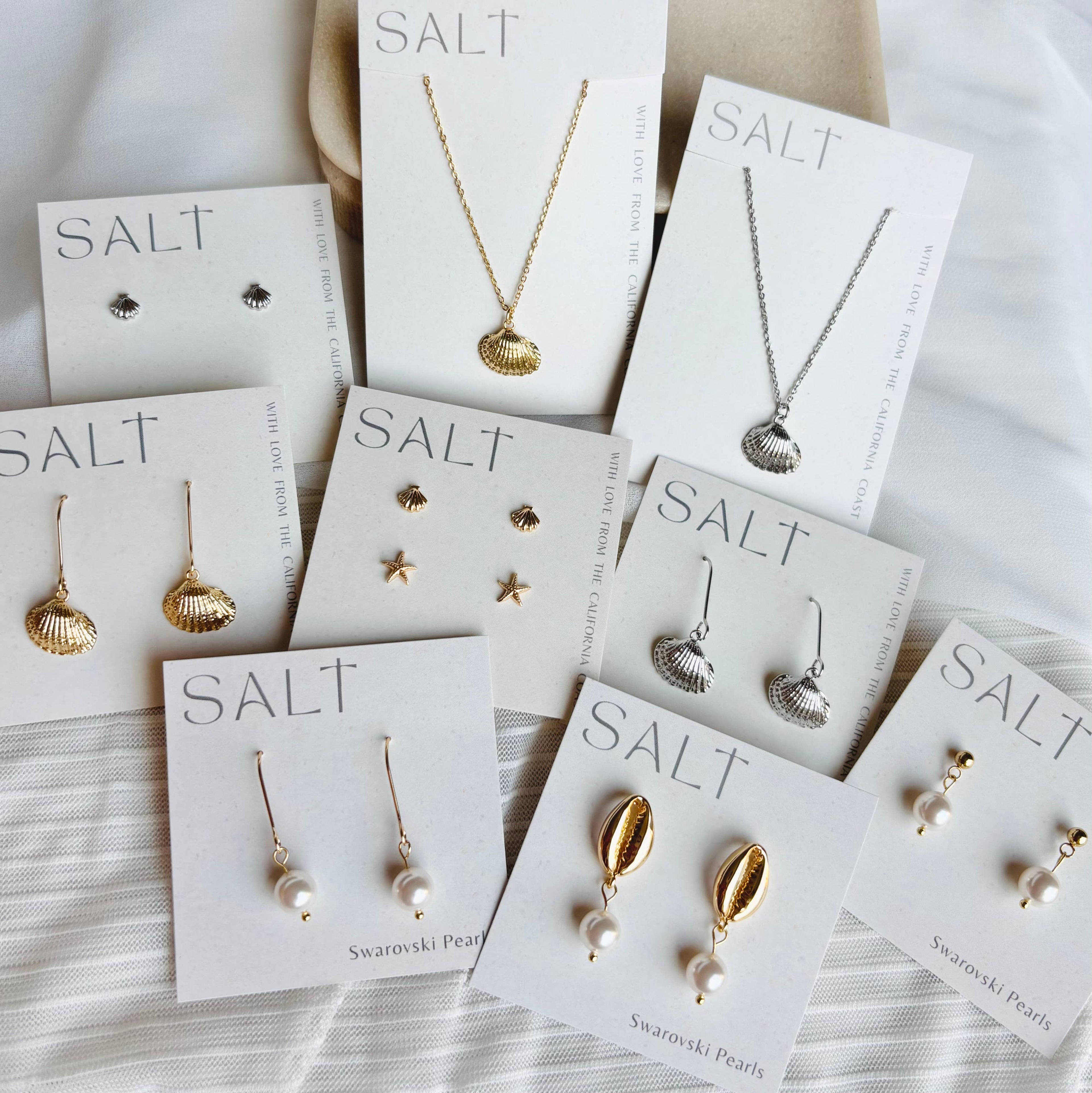 SEASHELL STUDS