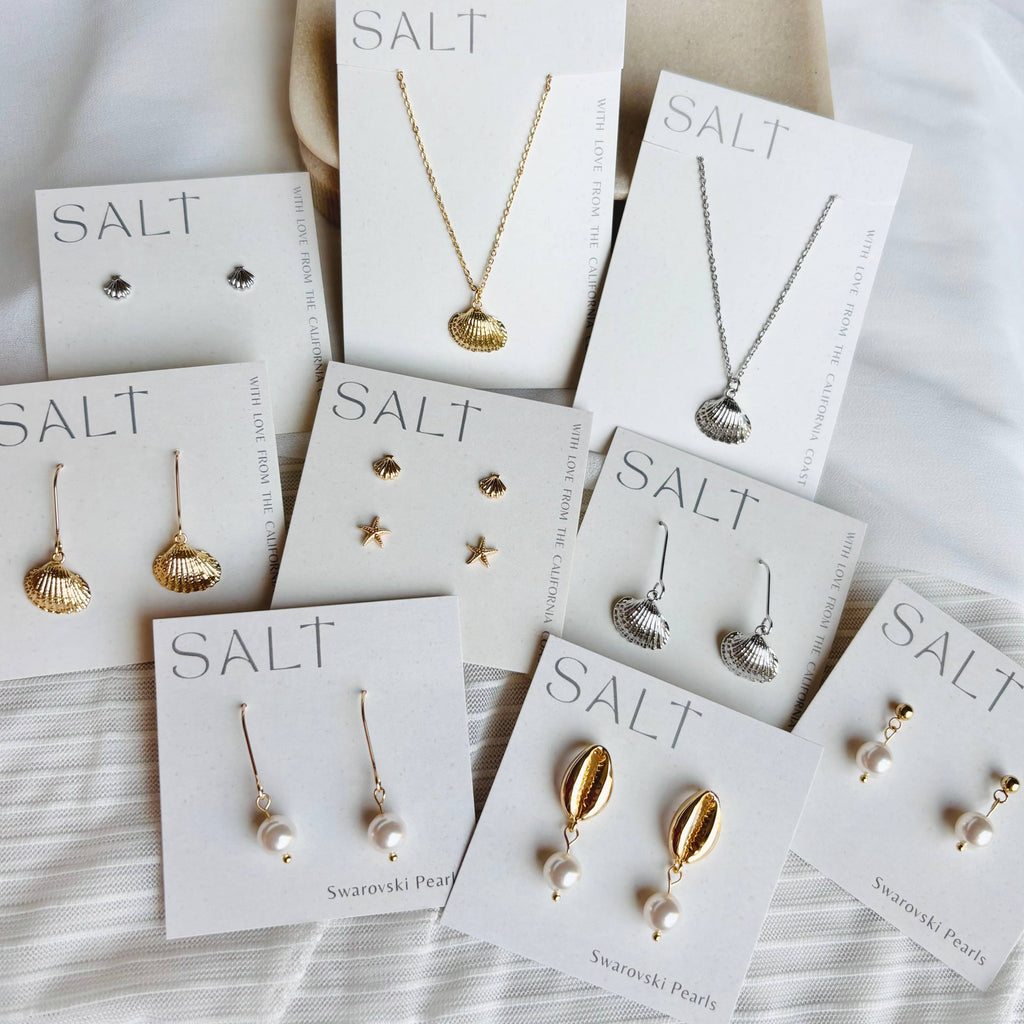 SCALLOP SEASHELL NECKLACE