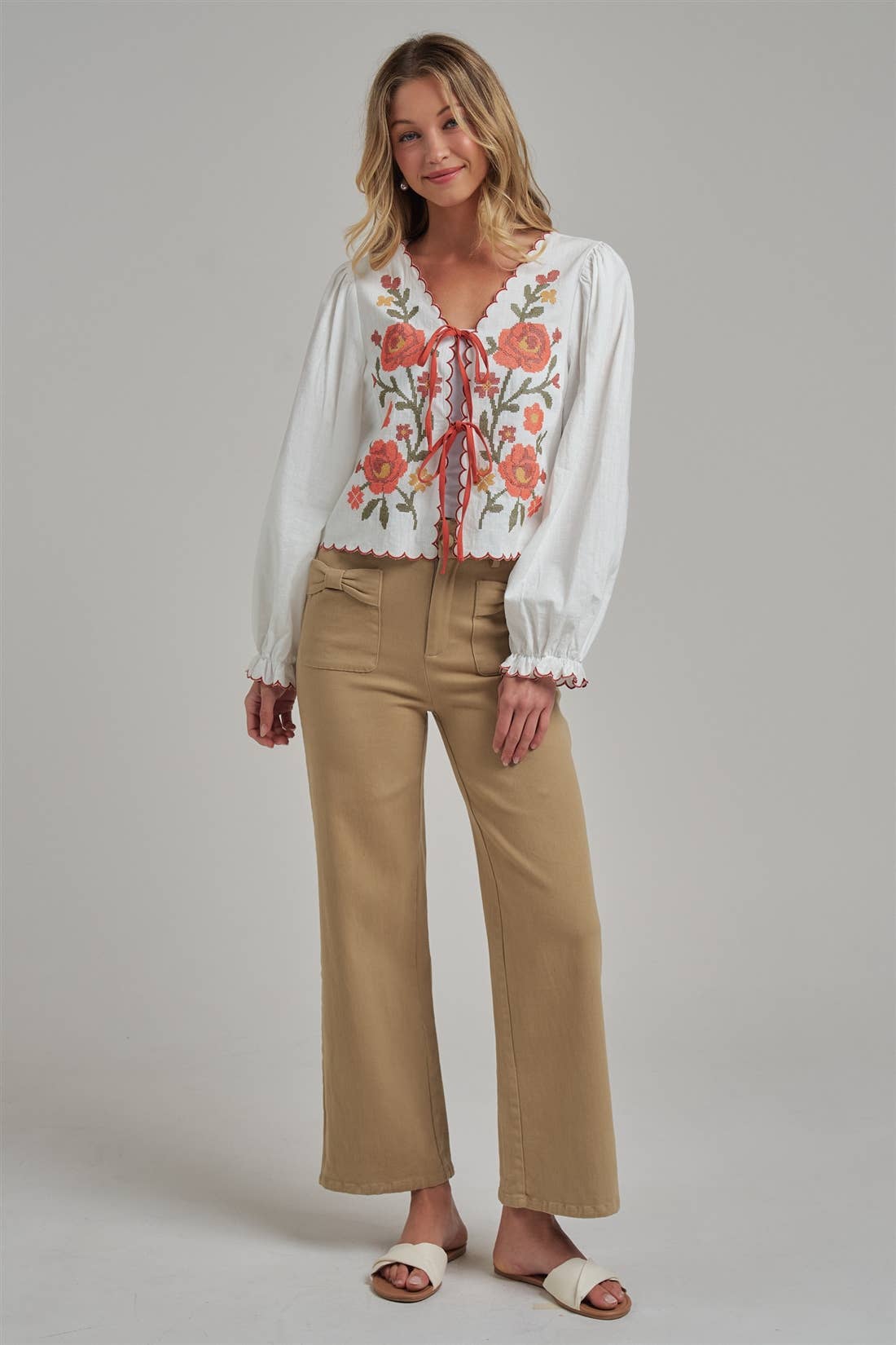 WIDE LEG STRETCH PANTS WITH BOW FRONT POCKETS
