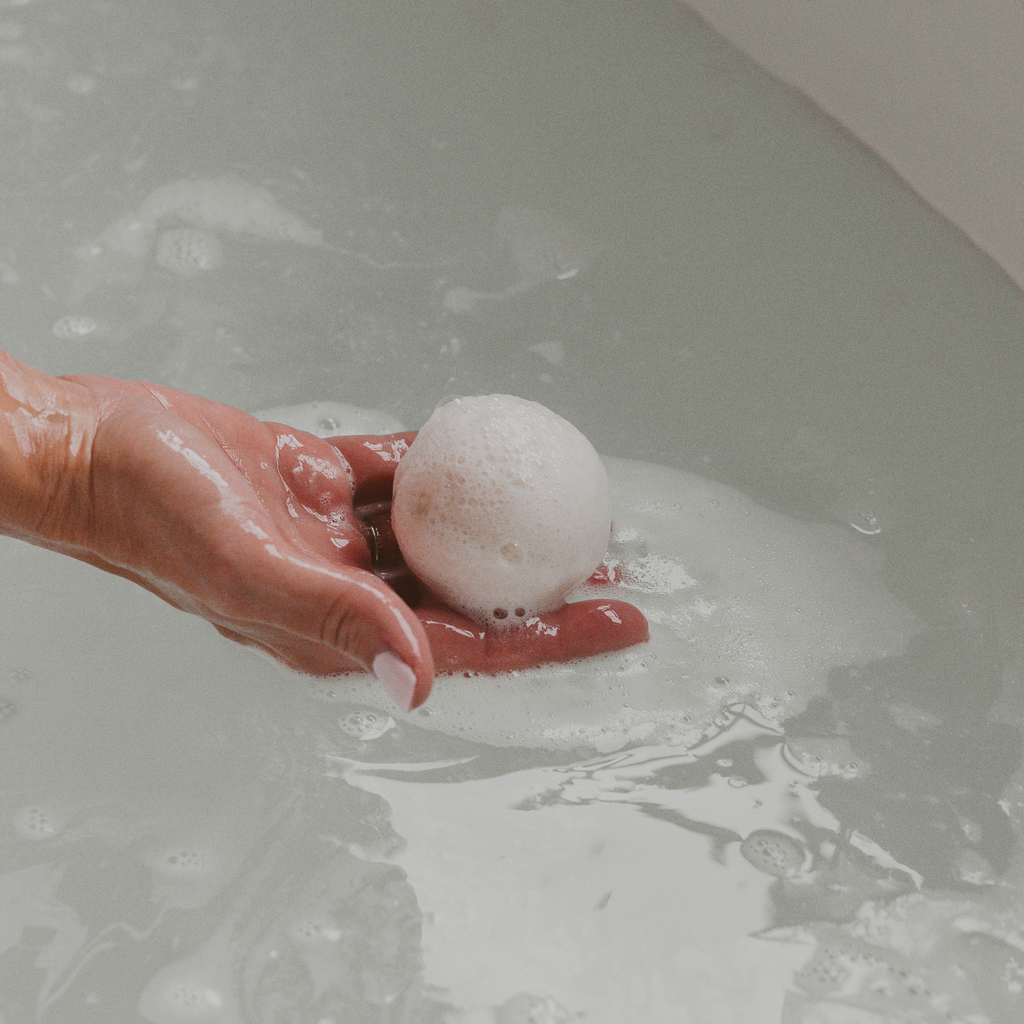 Restore and Renew 4.6 oz Bath Bomb
