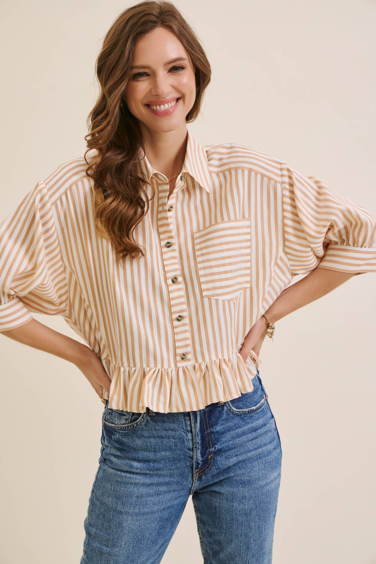 YEAR-ROUND CLASSIC COTTON STRIPE BUTTON-DOWN PEPLUM SHIRT: CLOVER GREEN / S