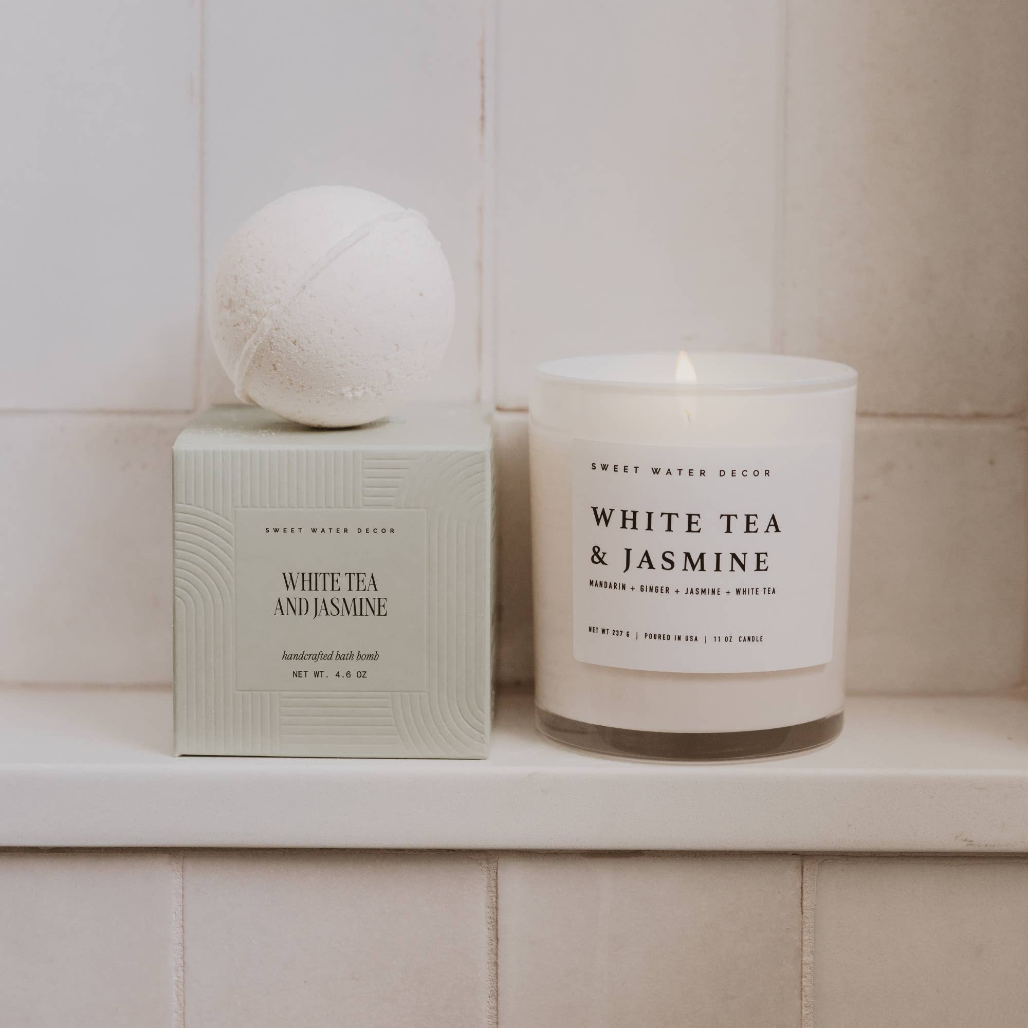 *NEW* White Tea and Jasmine 11 oz Soy Candle - Home Decor