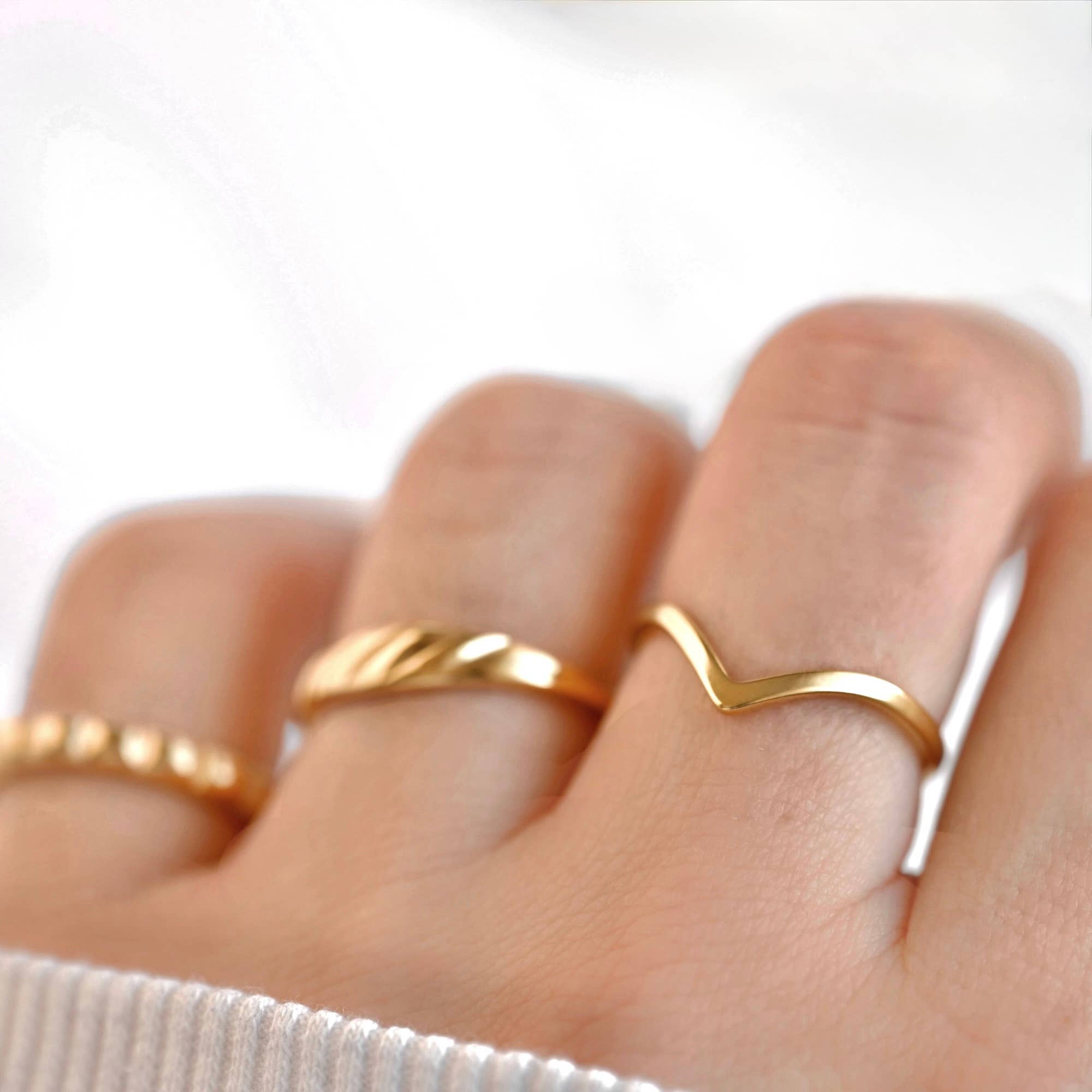 Everly Ring