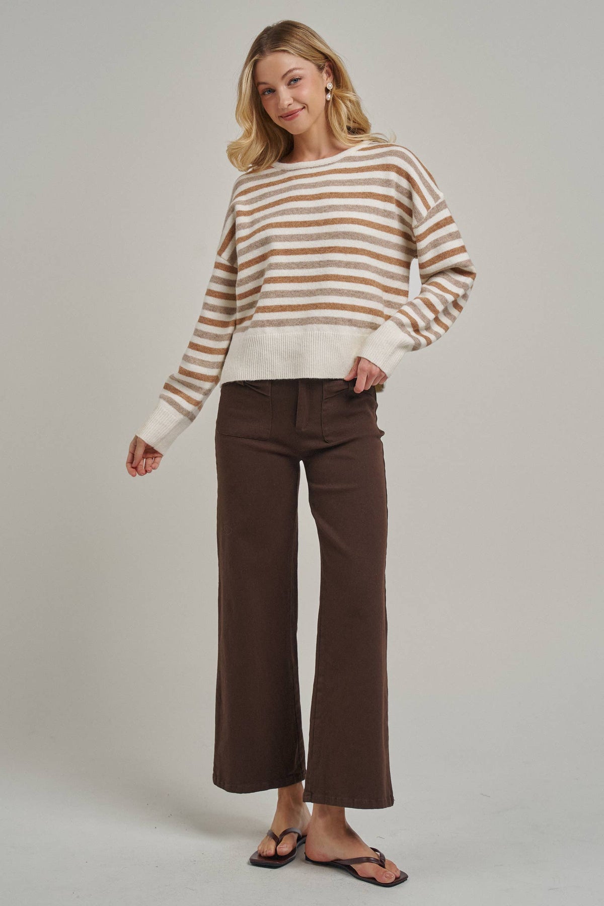 WIDE LEG STRETCH PANTS WITH BOW FRONT POCKETS