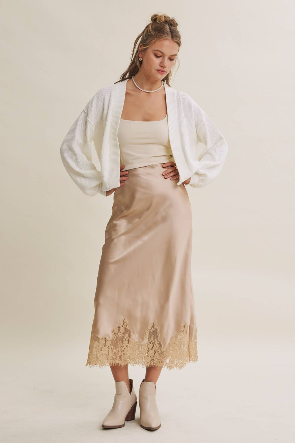 UNEXPECTED ELEGANT FRENCH LACE SATIN MIDI SKIRT: CHAMPAGNE / S