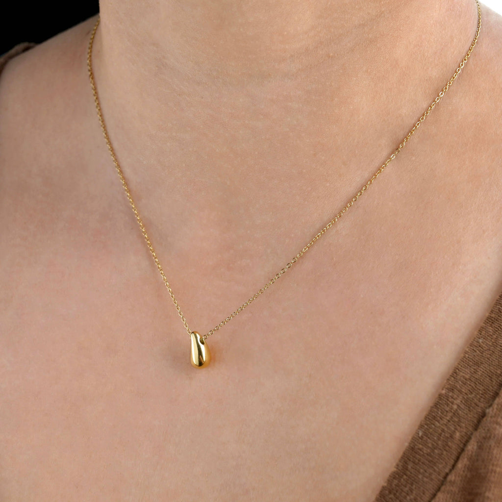 Tear Drop Pendant Necklace