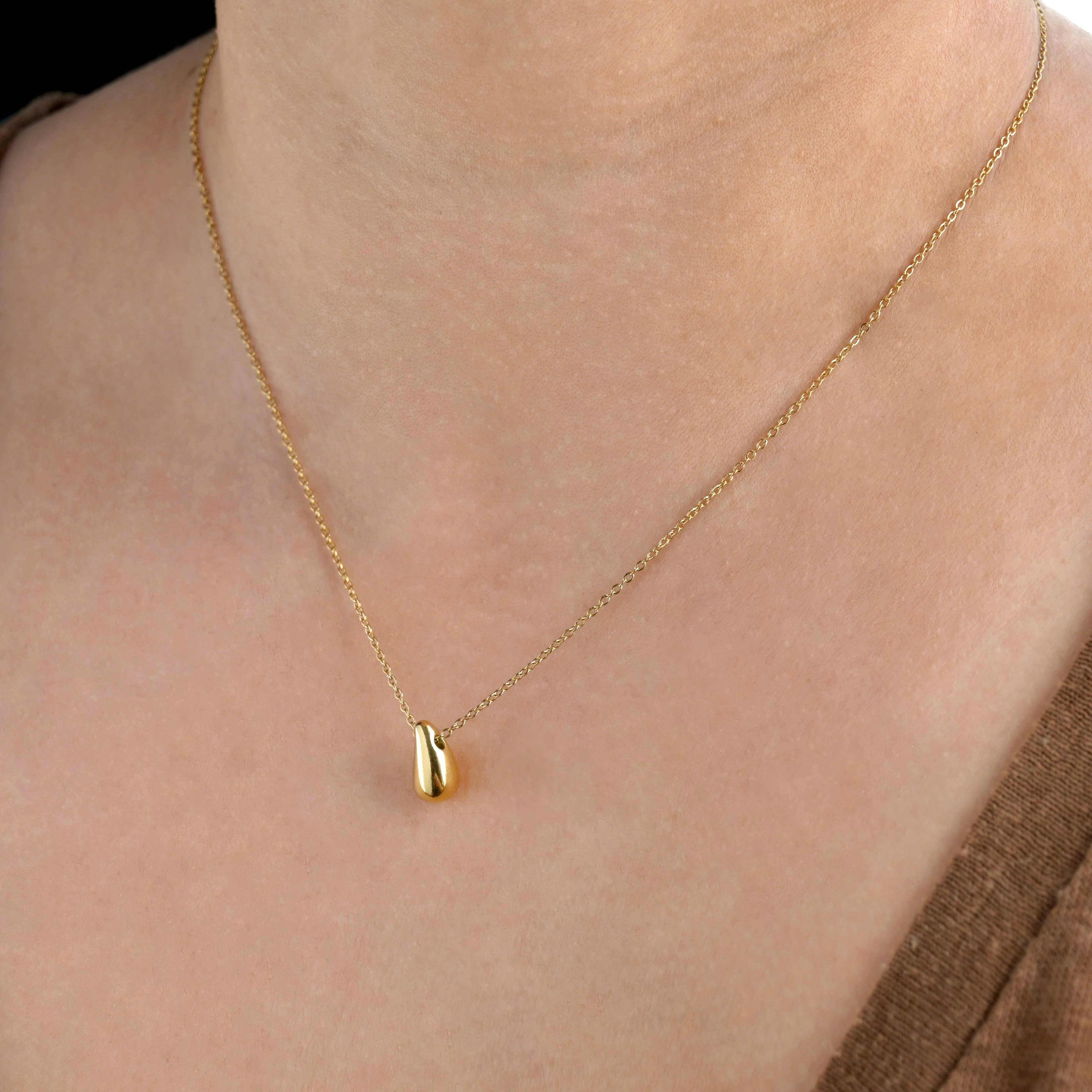Tear Drop Pendant Necklace