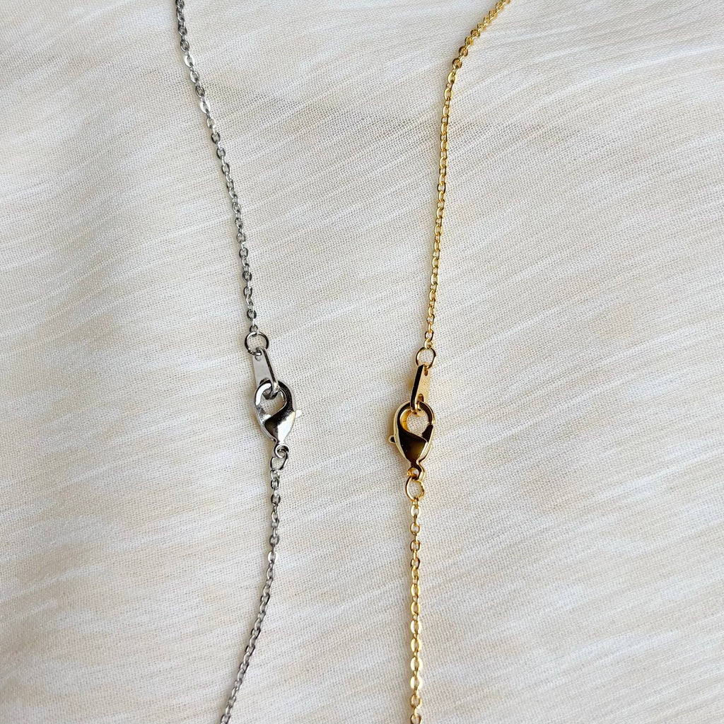 SCALLOP SEASHELL NECKLACE
