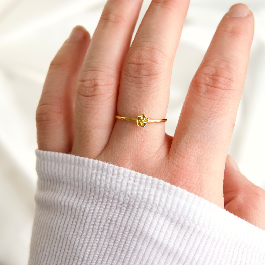 Mini Gold Rose Ring