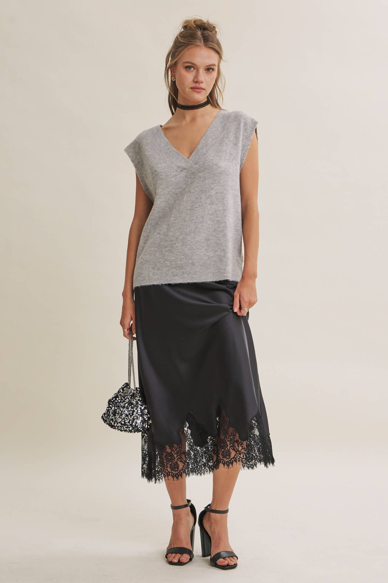 UNEXPECTED ELEGANT FRENCH LACE SATIN MIDI SKIRT: CHAMPAGNE / S