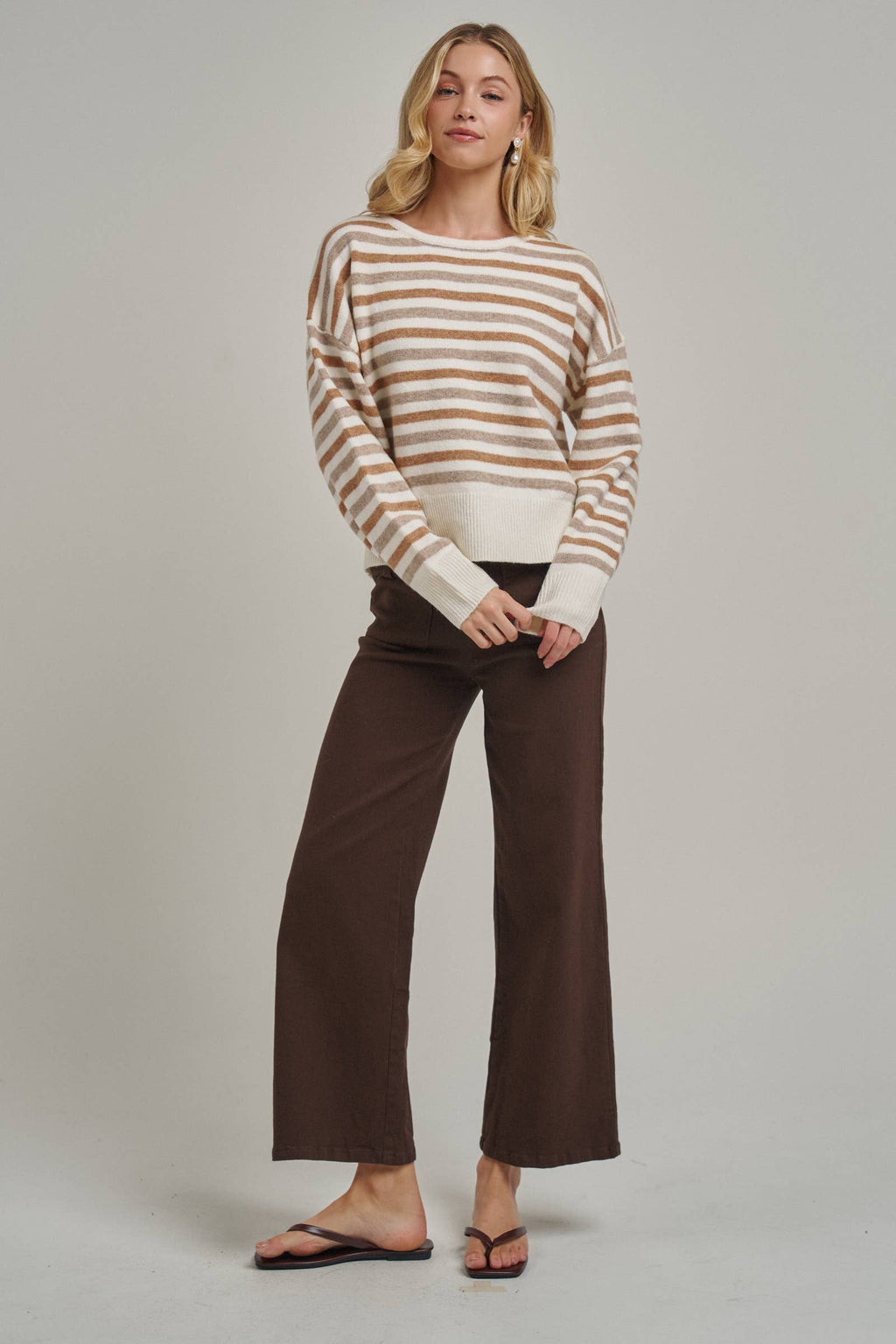 WIDE LEG STRETCH PANTS WITH BOW FRONT POCKETS