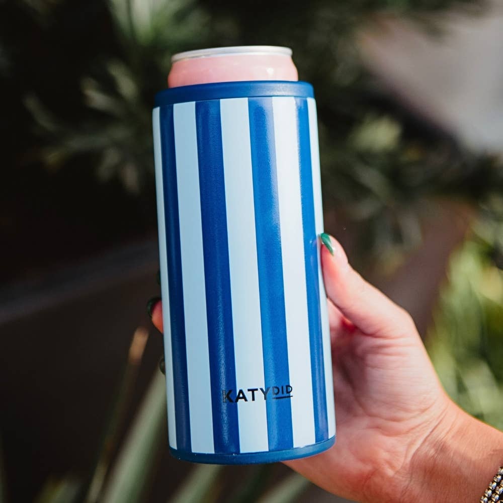 Light Blue and Navy Can Insulator: Light Blue and Navy