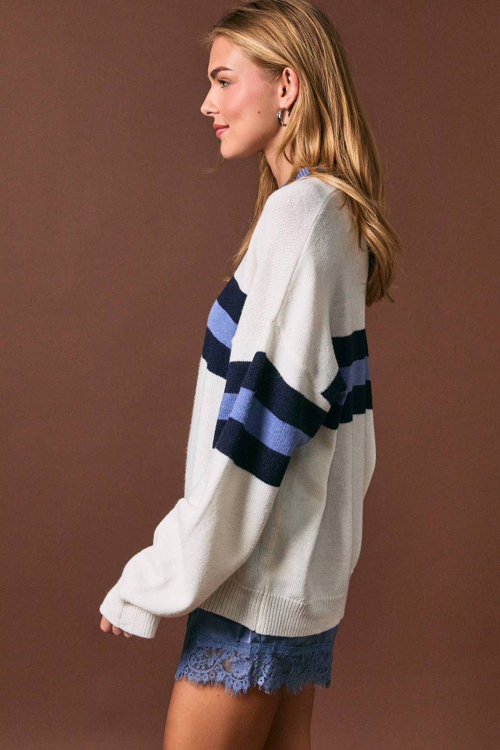 RUGBY KNIT SWEATER TOP: WHITE-DUSTY BLUE / XS
