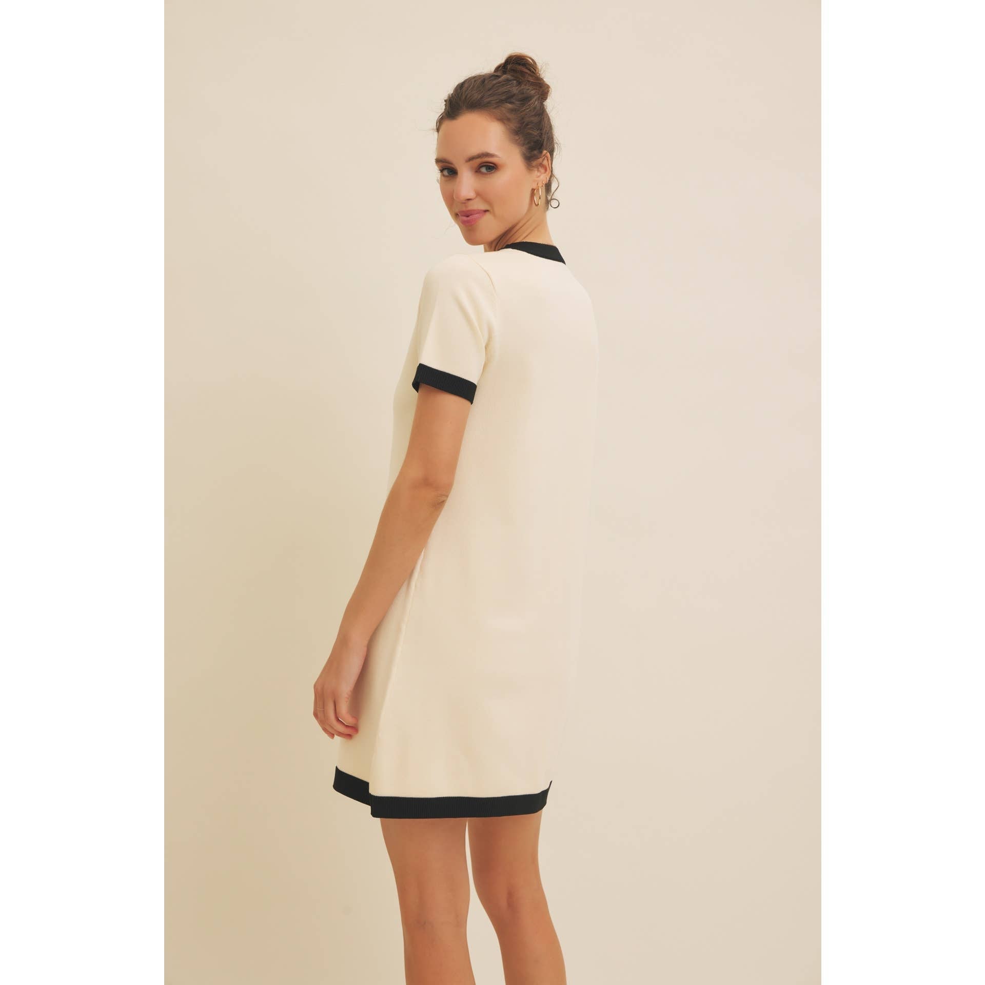 Cream Edge Sweater Dress