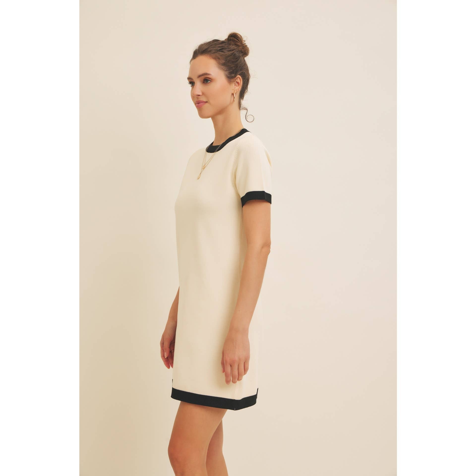 Cream Edge Sweater Dress