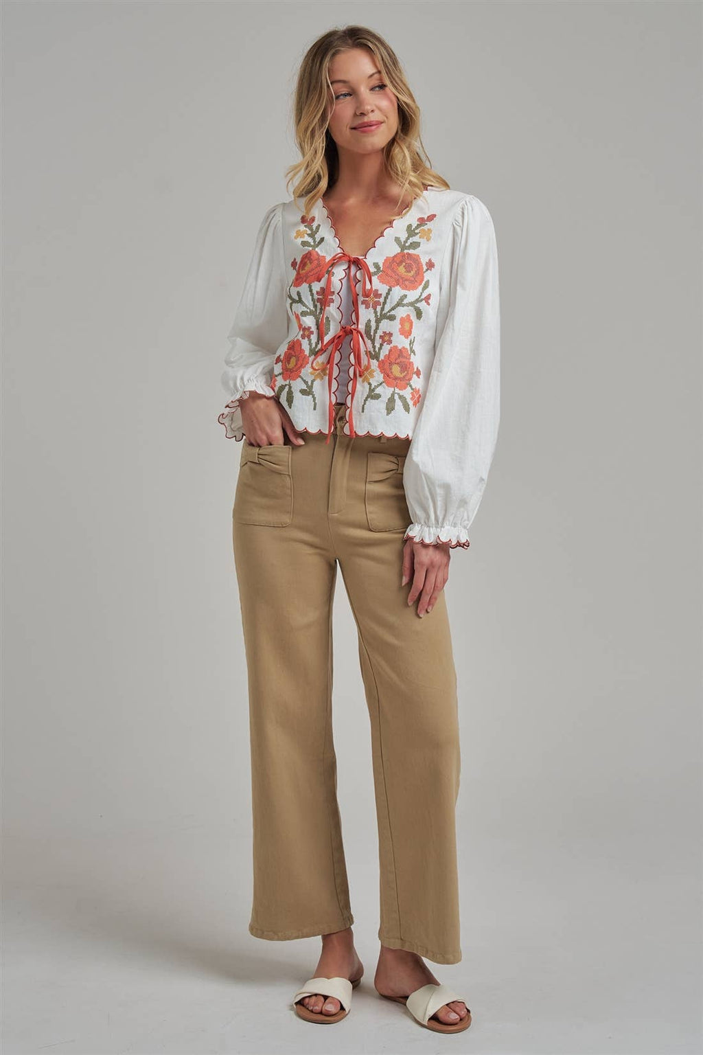 WIDE LEG STRETCH PANTS WITH BOW FRONT POCKETS