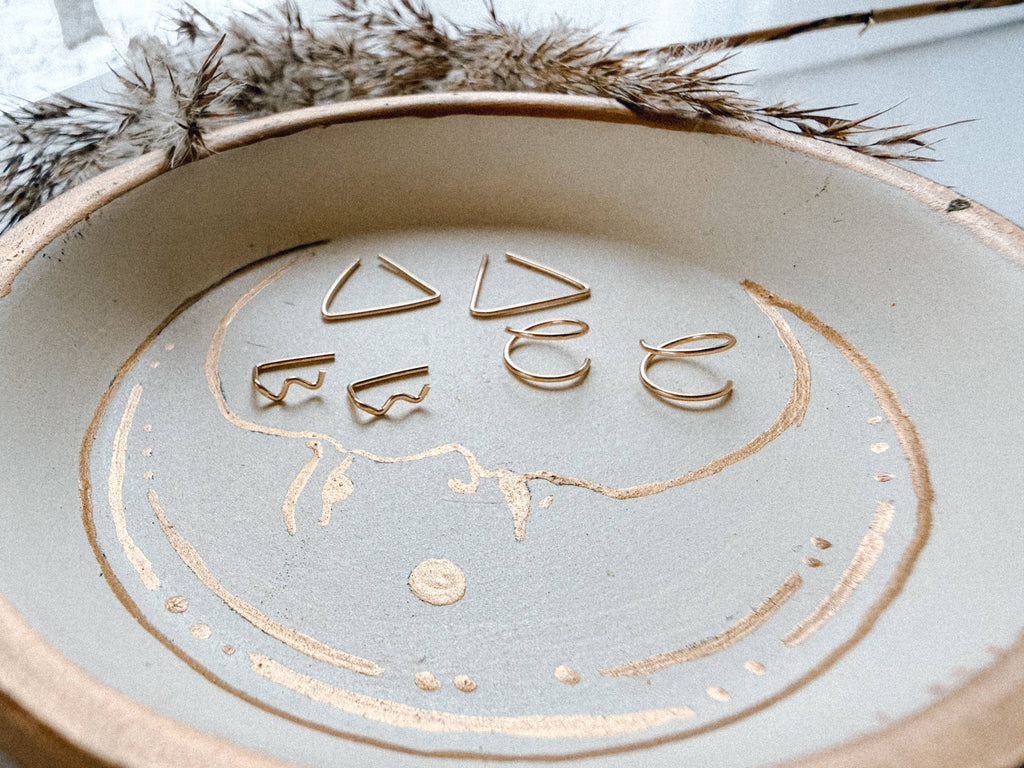 Tiny Zig Zag Gold Ear Climber – 12k Gold Filled