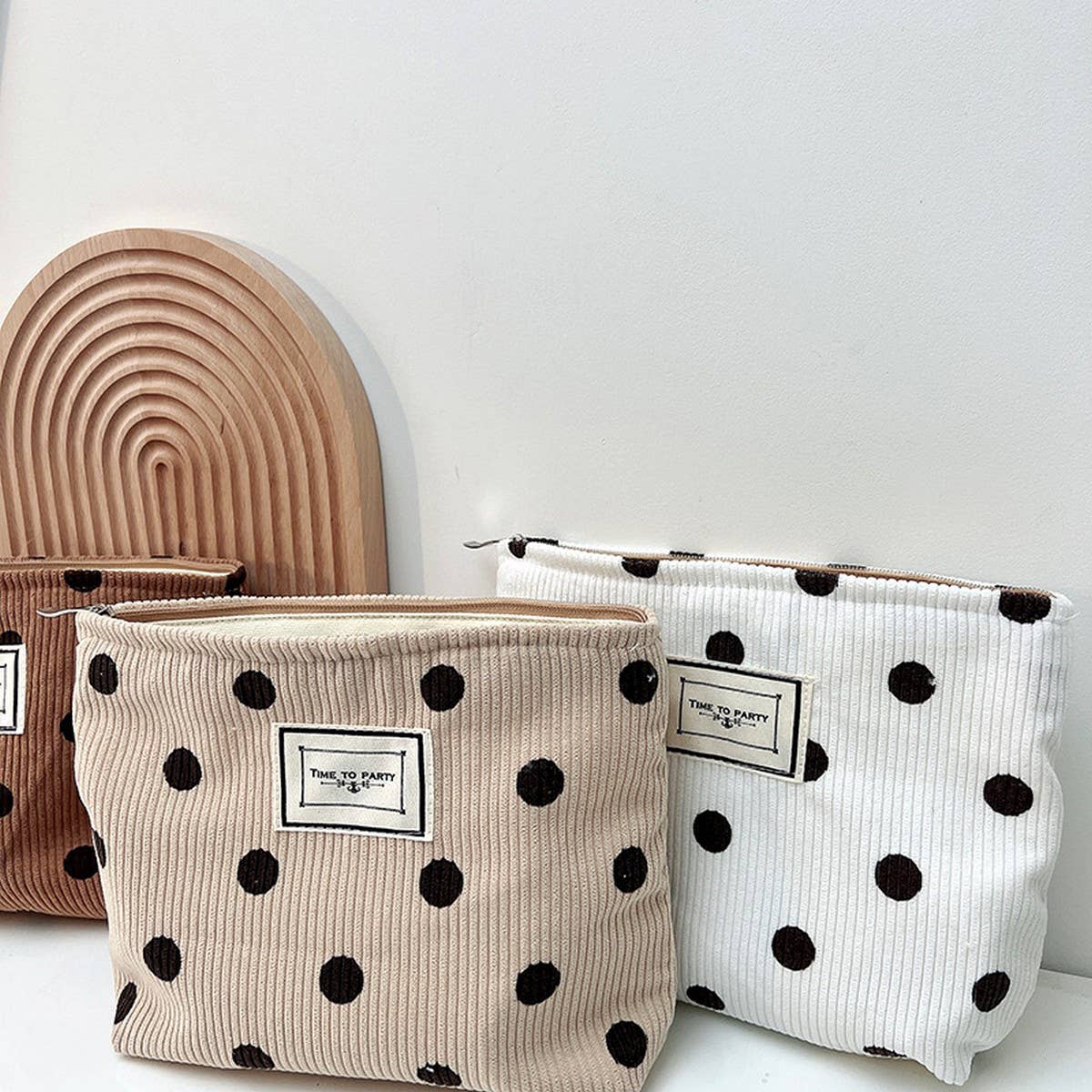CORDUROY RETRO POLKA DOT MAKEUP BAG STORAGE BAG_CWAB1220: White / (OS) 2