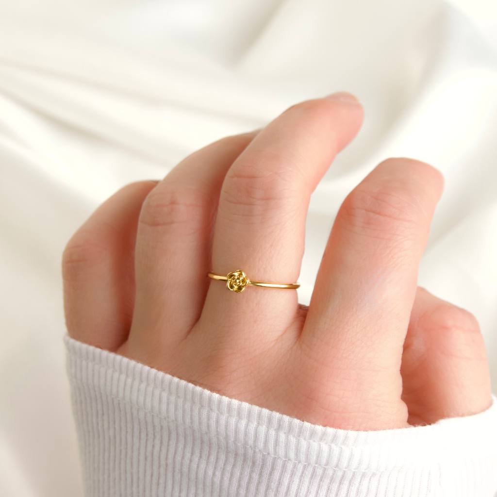Mini Gold Rose Ring