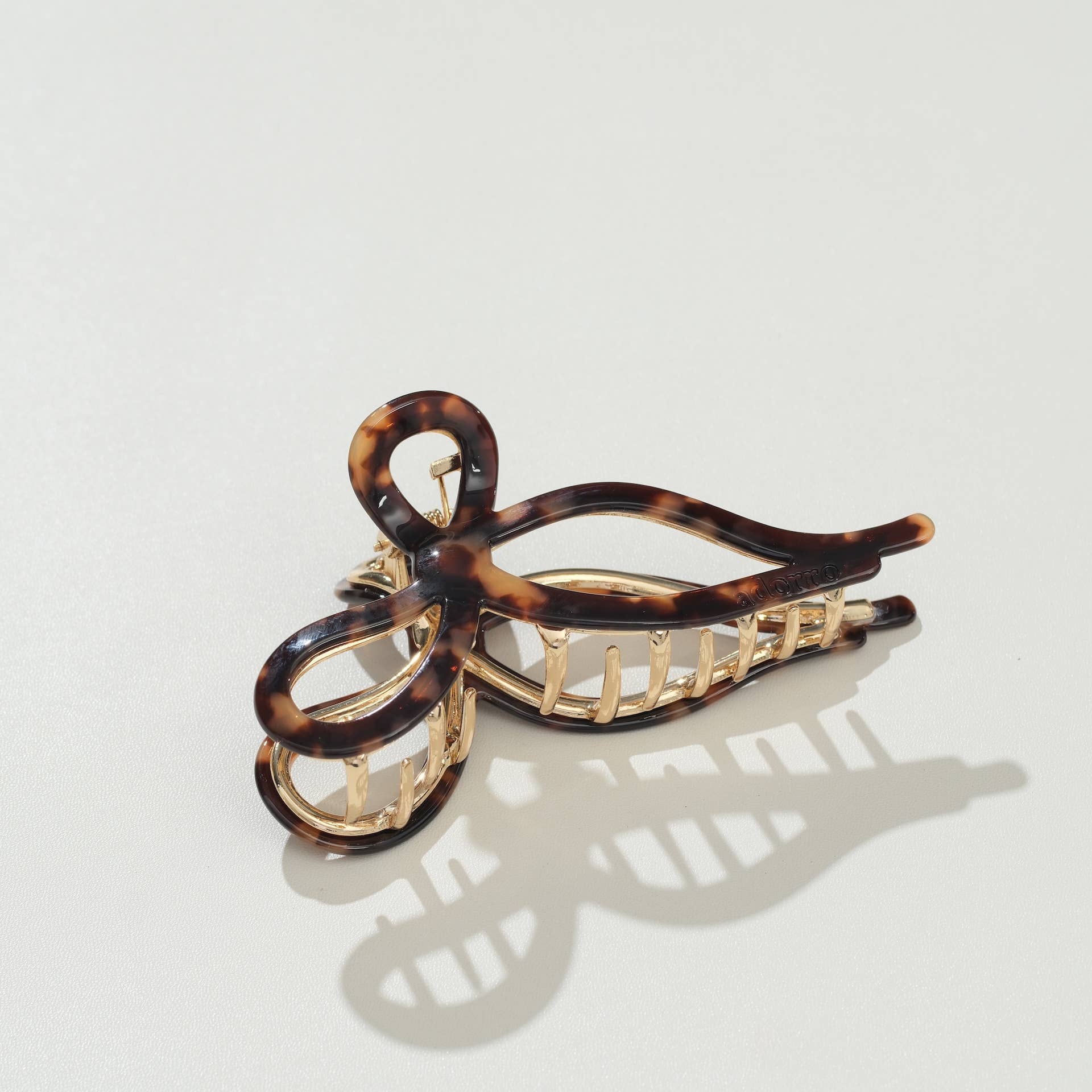 Sabrina Vintage Snow Ribbon Metal Bow Claw Clip - Large: Assorted