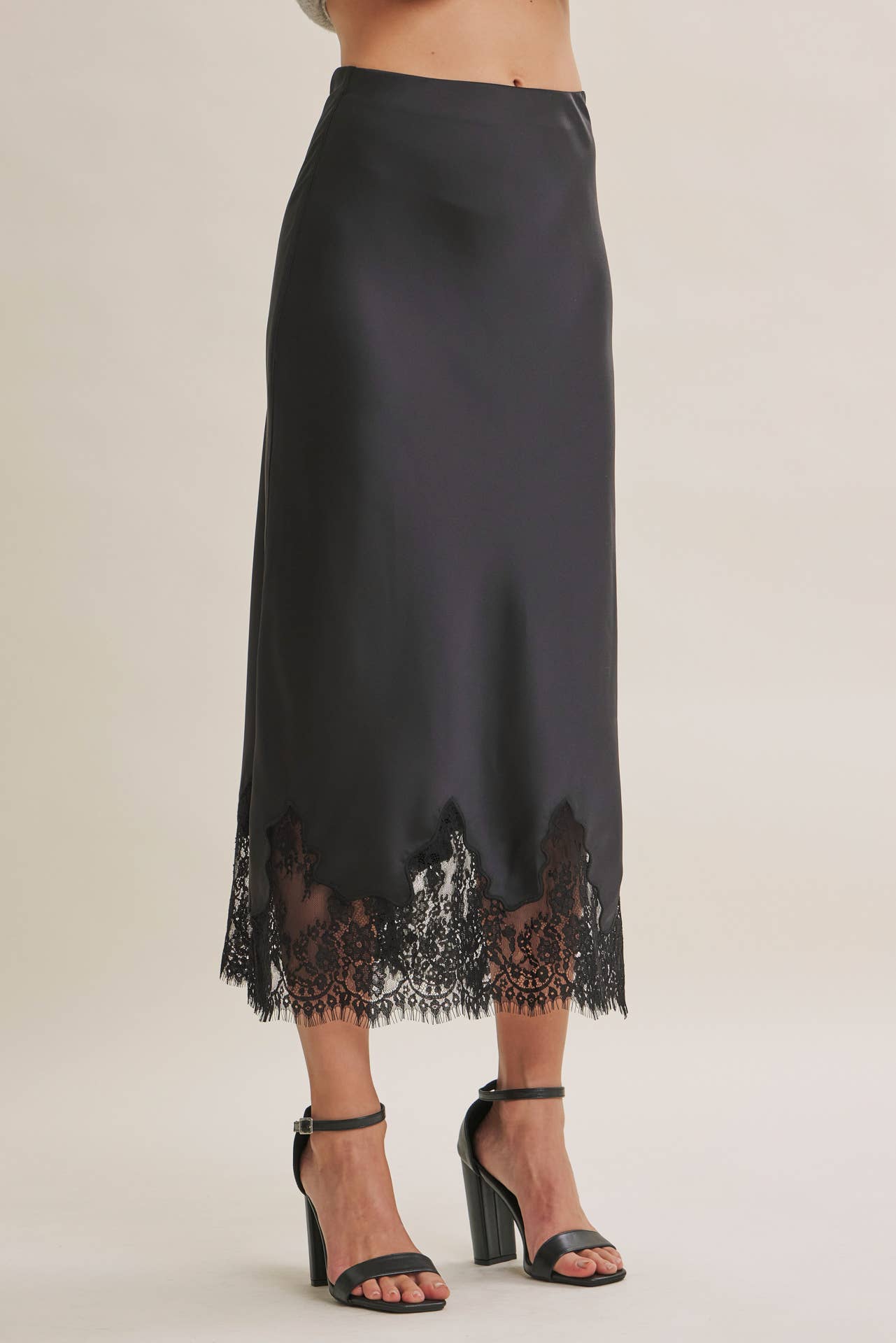 UNEXPECTED ELEGANT FRENCH LACE SATIN MIDI SKIRT: BLACK / M