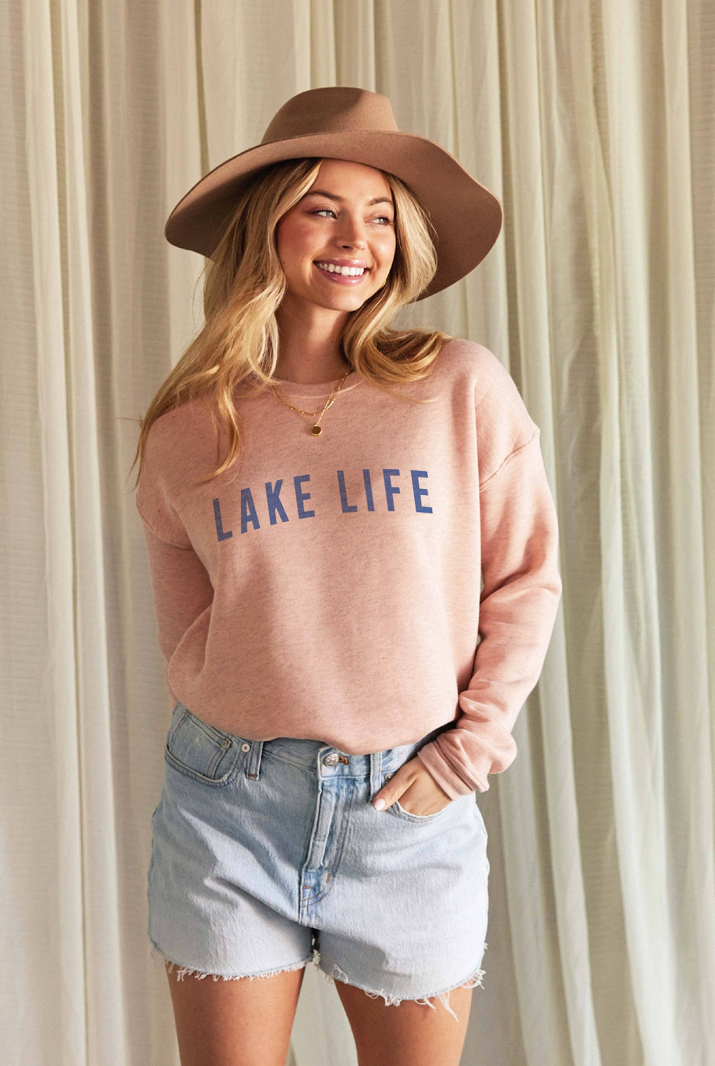 LAKE LIFE Graphic Sweatshirt: TAN / M