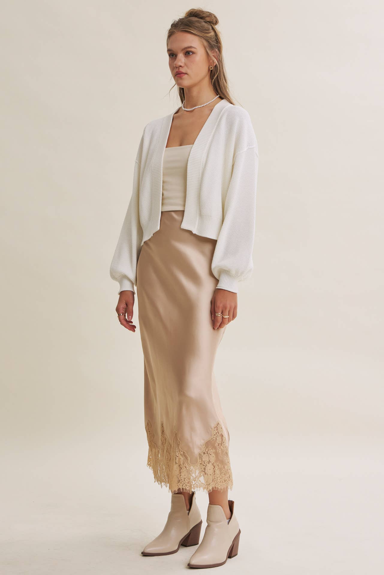 UNEXPECTED ELEGANT FRENCH LACE SATIN MIDI SKIRT: CHAMPAGNE / L