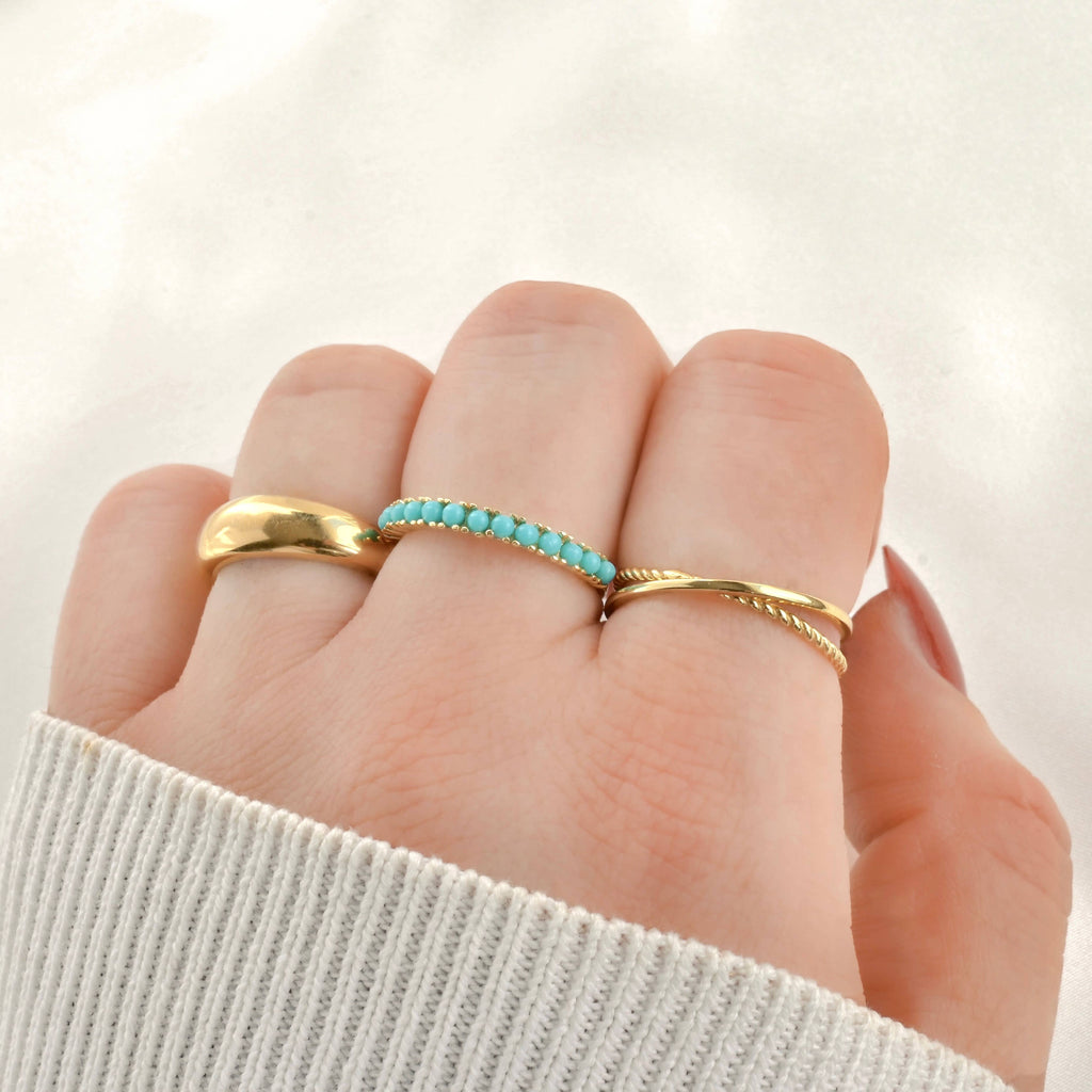 Interlocking Circles Twist Ring