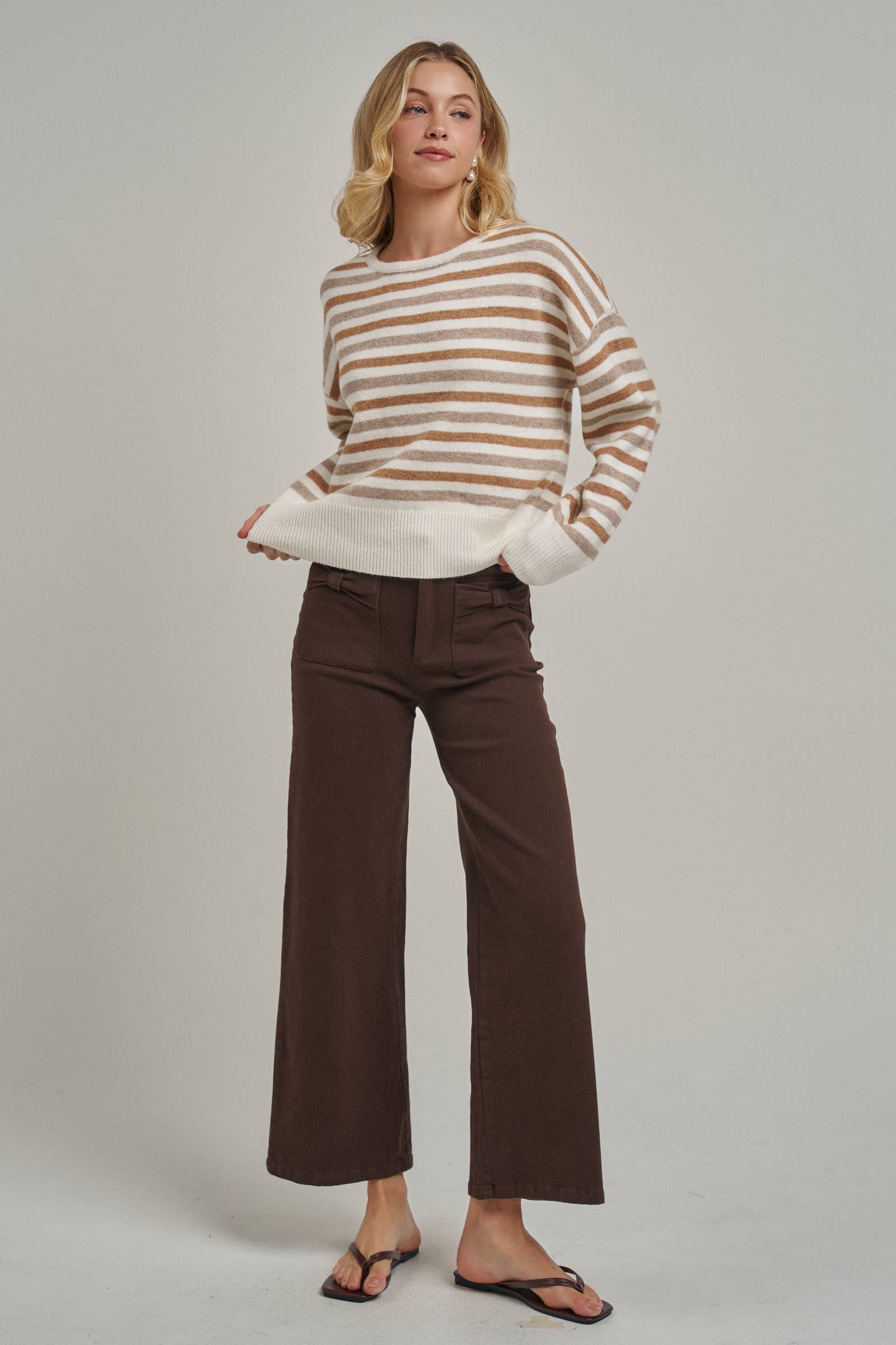 WIDE LEG STRETCH PANTS WITH BOW FRONT POCKETS