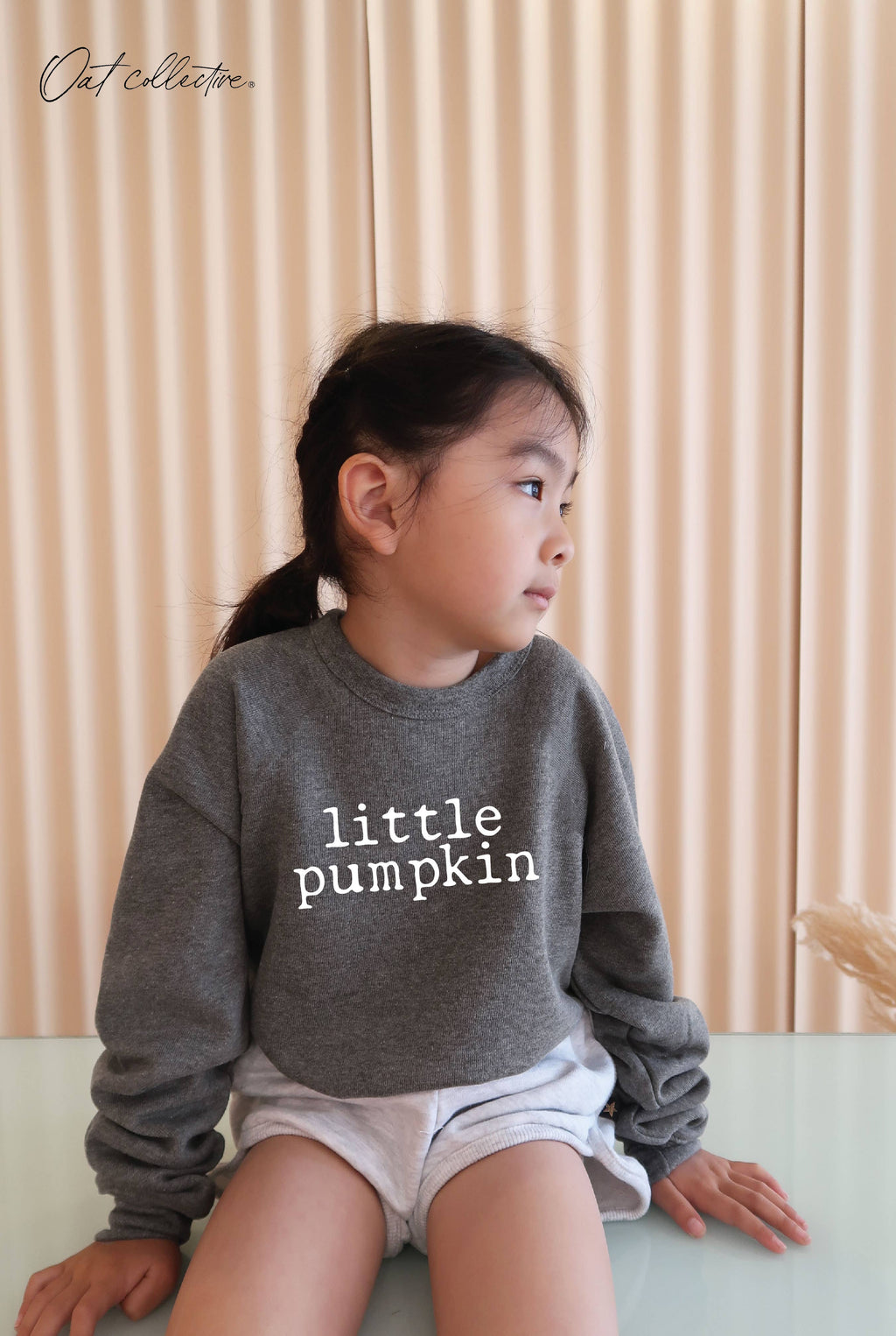 LITTLE PUMPKIN Toddler Graphic Sweatshirt: AUTUMN LEAF / 4T