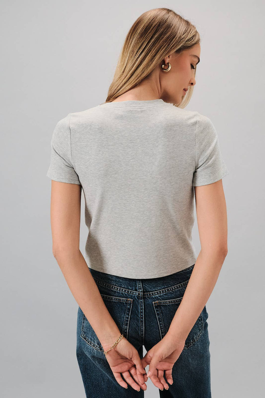 CREW NECK SHORT SLEEVE GAMEDAY SNACK GRAPHIC BABY TEE: H GREY / L