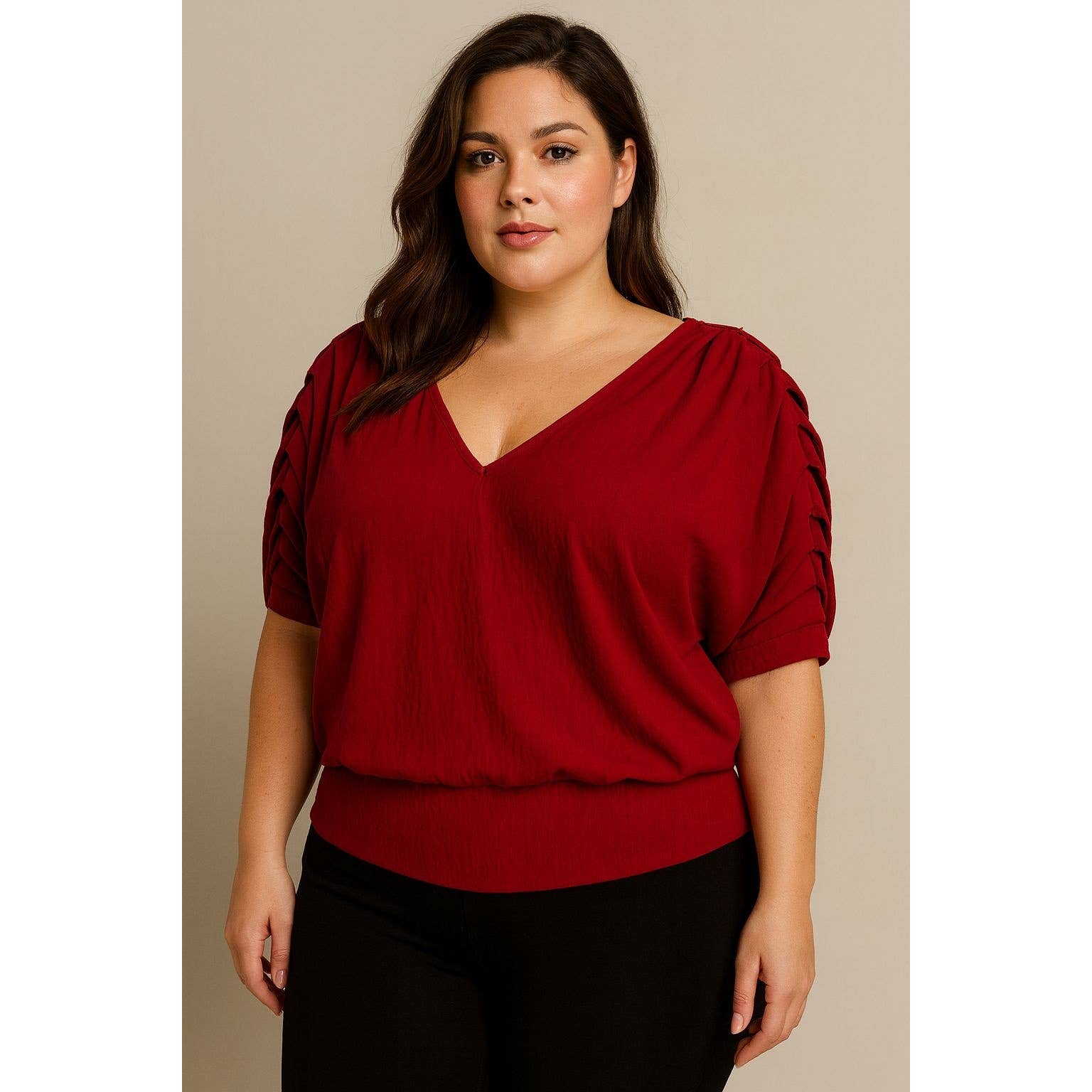 PLUS SIZE V NECK PLEATED SLEEVE DETAIL BLOUSE: Black / 1X