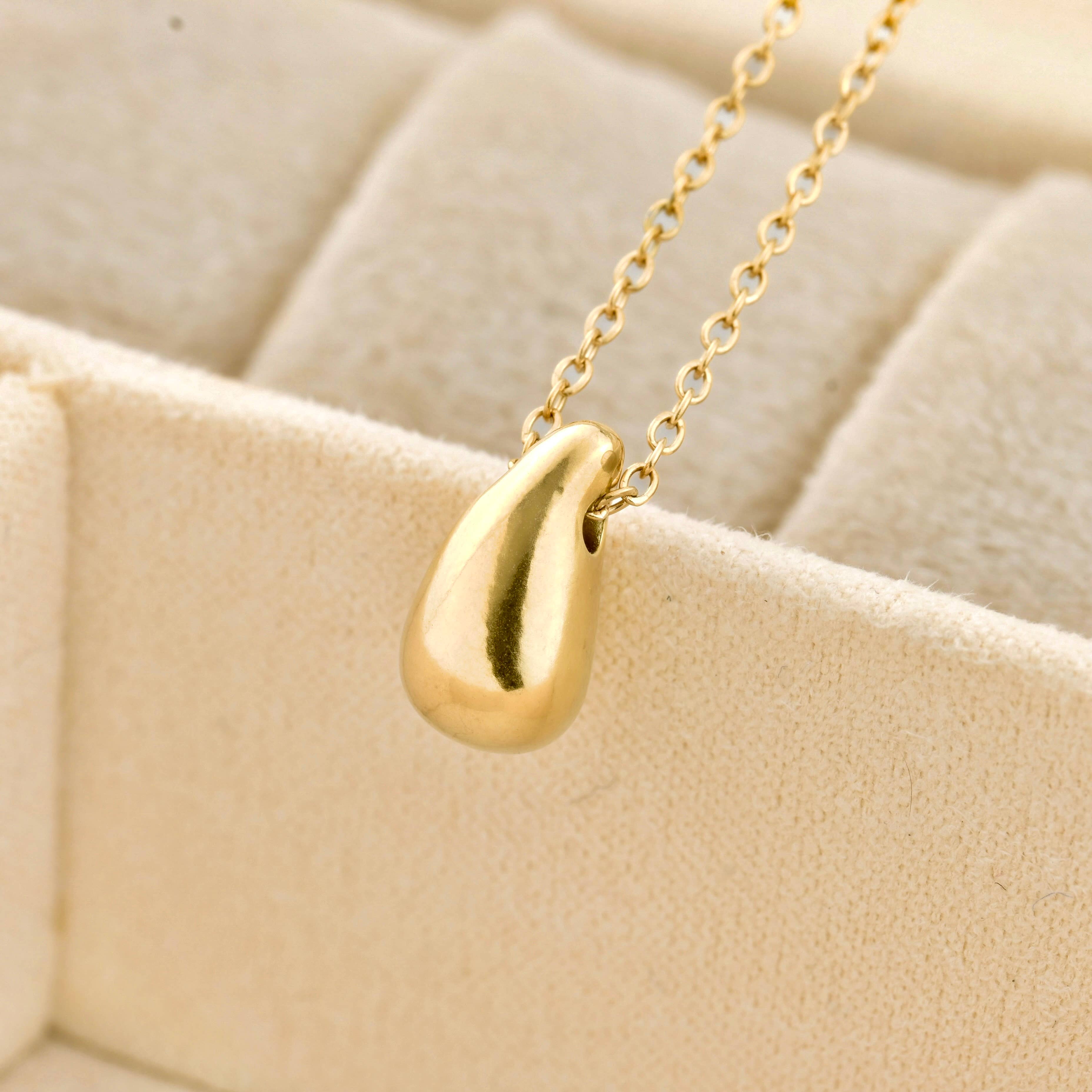 Tear Drop Pendant Necklace